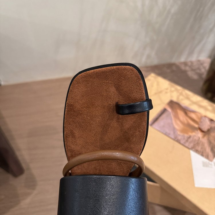 Rubber PU Medium Heel Flat Toe Slippers