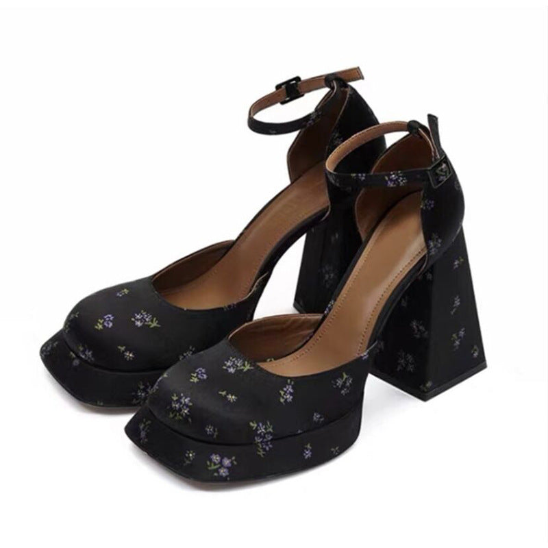 Yu Shuxin Style White High Heels Chunky Heel Petite Vintage Shoes Waterproof Platform Mary Jane Shoes