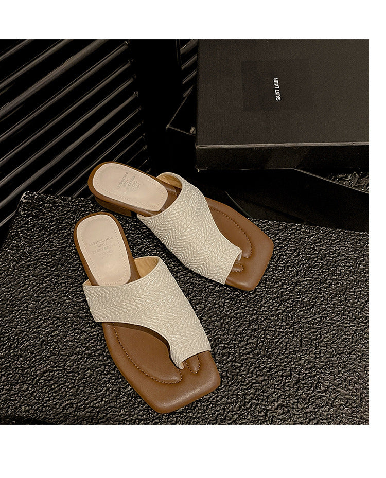 French Retro Vacation Style Woven Toe Clip Sandals for Women Summer Niche Design Chunky Heel Sandals