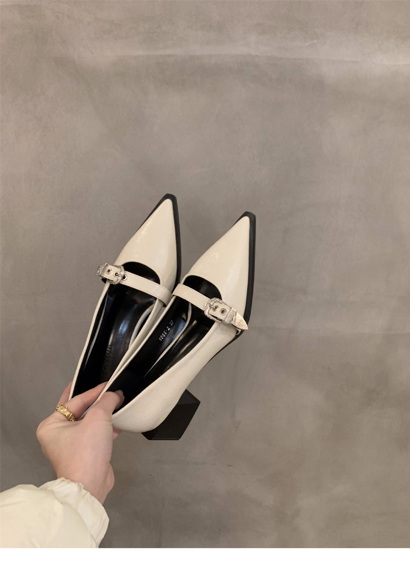 French Style Mary Jane Leather Shoes for Women2024New Spring Autumn Winter Black Pointed High Heels Single Shoes
