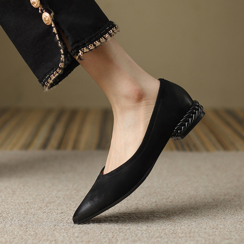 French Retro Color-Washed Pointed Toe Shallow Mouth Women's Shoes2023Spring new style comfortable soft leather thick heel low heel shoes