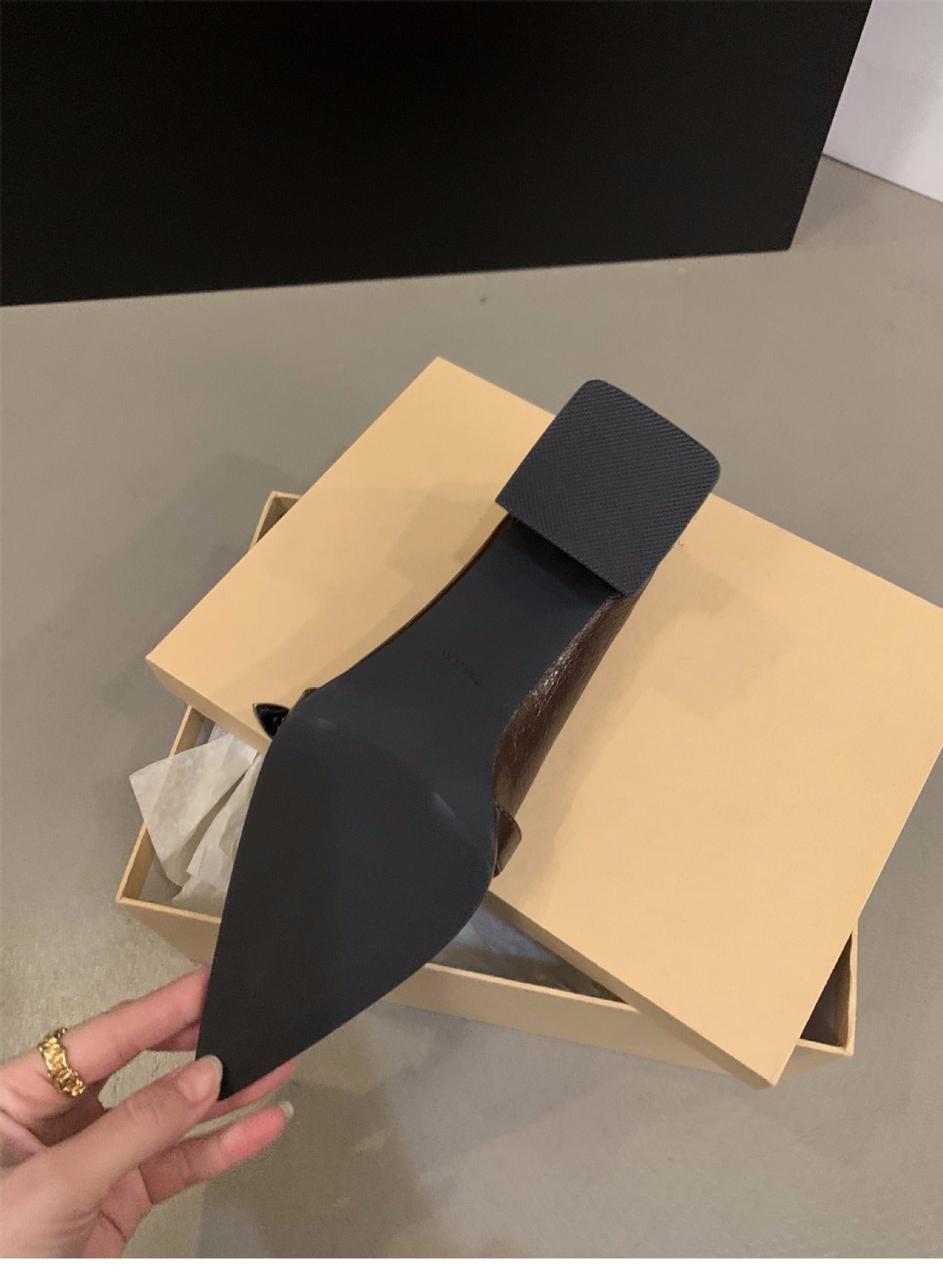 French Style Mary Jane Leather Shoes for Women2024New Spring Autumn Winter Black Pointed High Heels Single Shoes