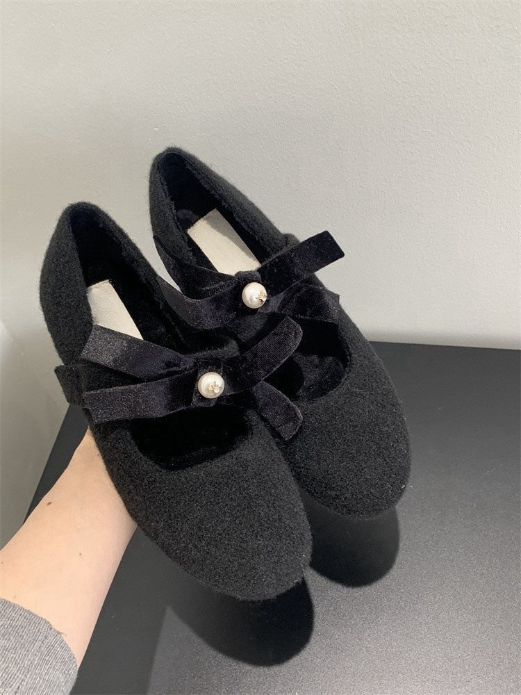 French Style Little Chanel Mary Jane Shoes2024Fleece-lined Warm Round Toe Shallow Mouth Shoes with Bowknot and Pearls for Evening Wear