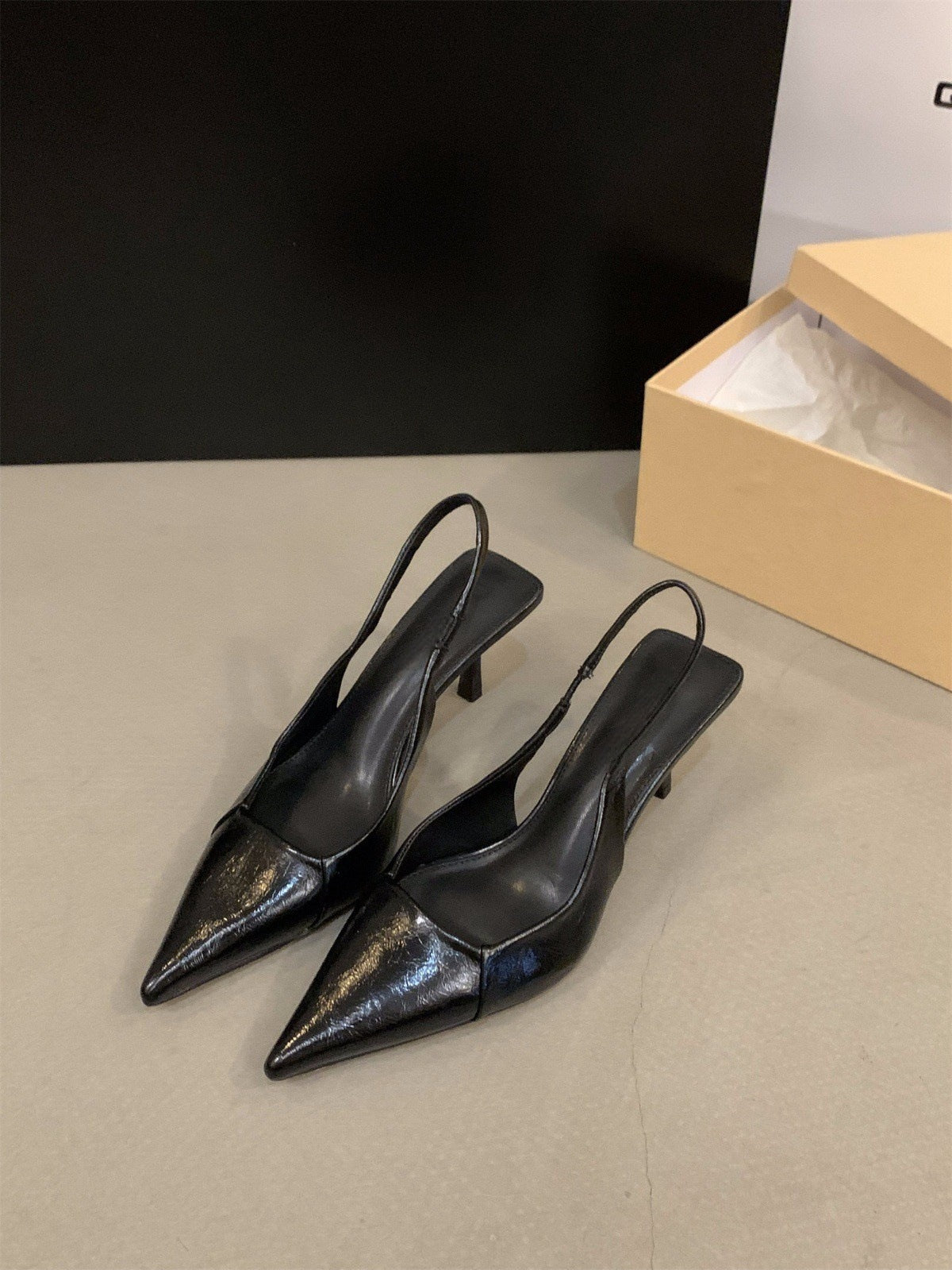 Niche French Style Black High Heels Closed-Toe Sandals Fairy Shoes2025New spring and summer elegant pink single shoes