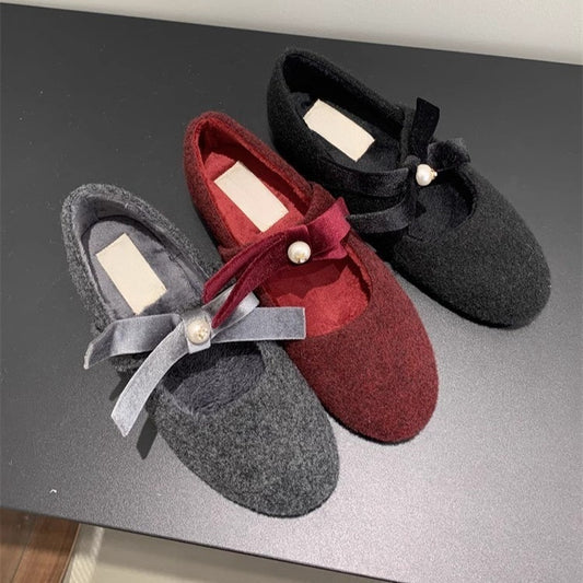 French Style Little Chanel Mary Jane Shoes2024Fleece-lined Warm Round Toe Shallow Mouth Shoes with Bowknot and Pearls for Evening Wear