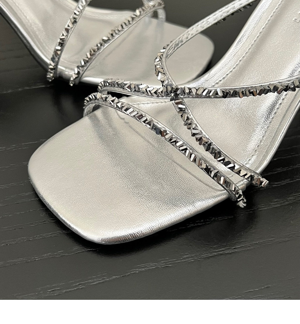 Cool and sophisticated!silver Rhinestone Sandals for Women2025Summer new fashion sexy mules high heel sandals
