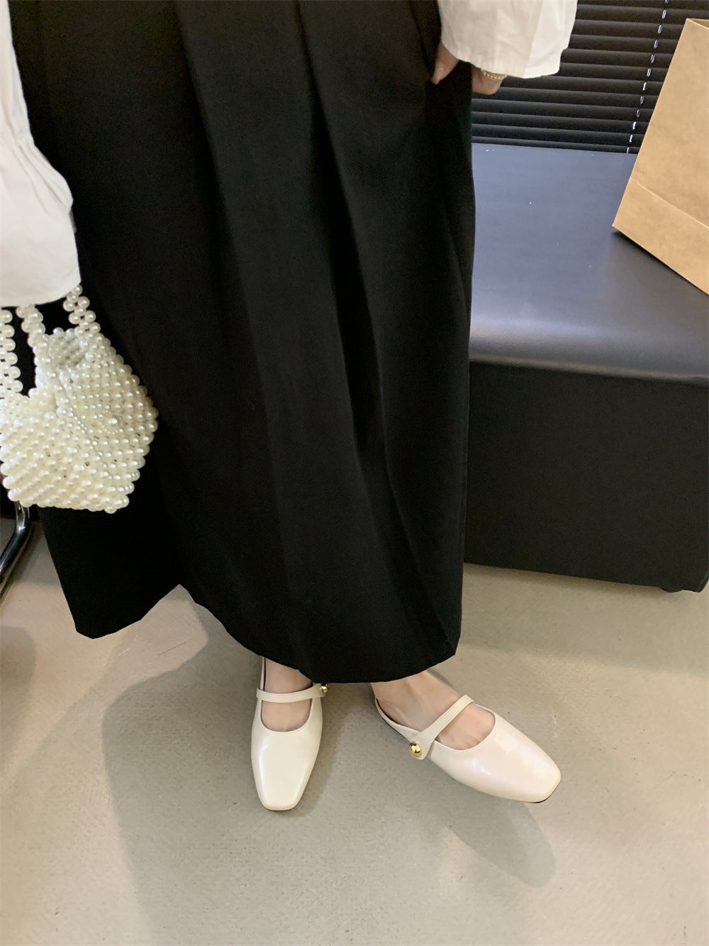 Flat Closed-Toe Half Slippers for Women Soft Sole2025French-style Sandals for Outdoor Wear, Super Popular Evening Breeze Niche Single Shoes