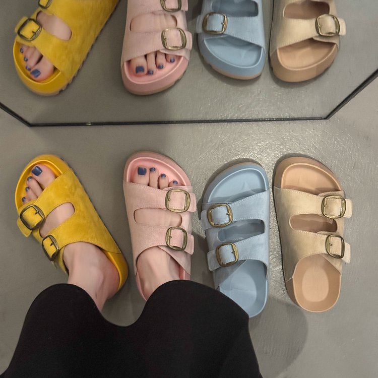 Solid Color Rubber Mid Heel(3-5cm)Platform Sole Suede Slippers