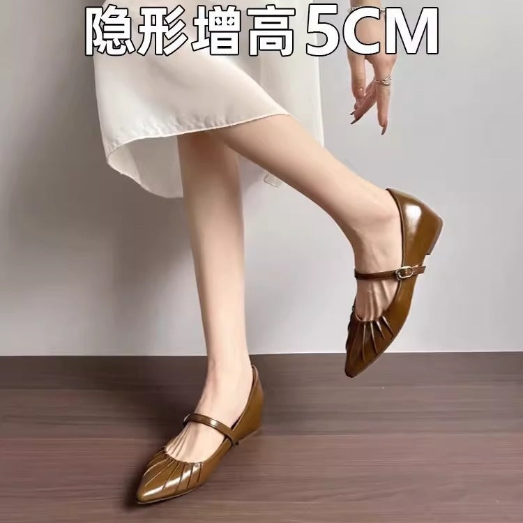 Height Increasing Insole Women's Shoes2024Summer New Retro One-Strap Mary Jane Pleated Pointed Toe Shoes