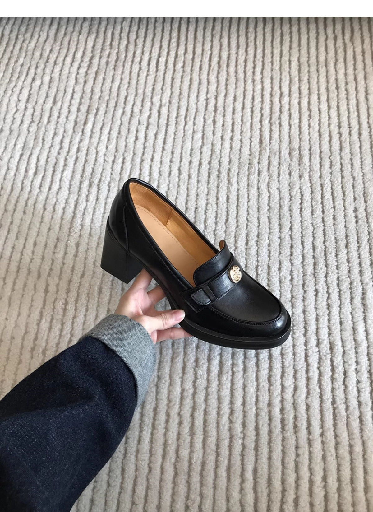Camellia Loafers for Women2024New French Style Chunky Heel Black High Heel British Style Small Leather Shoes