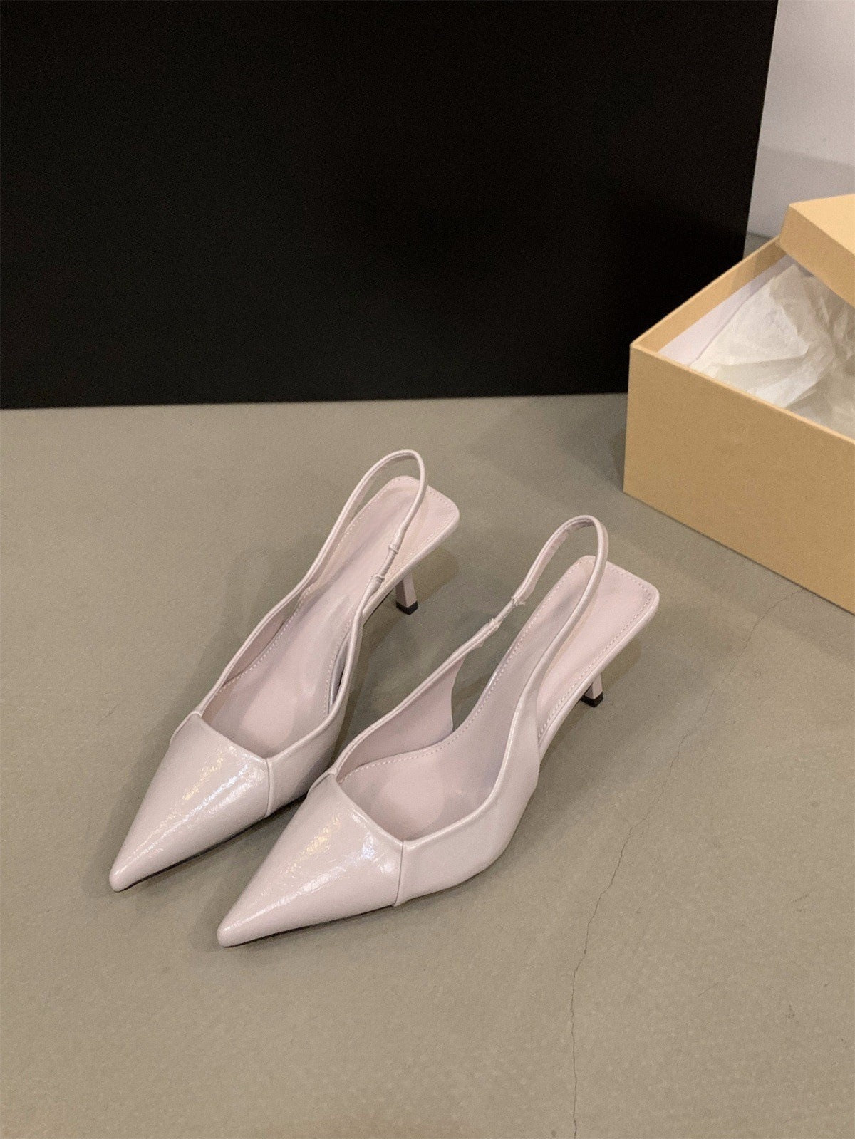 Niche French Style Black High Heels Closed-Toe Sandals Fairy Shoes2025New spring and summer elegant pink single shoes