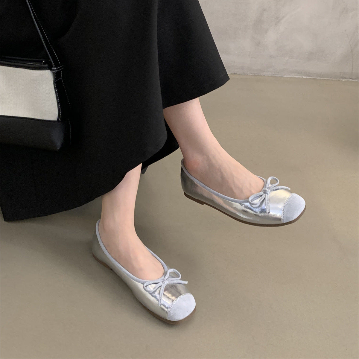 Round Toe Shallow Mouth Single Shoes for Women, Spring and Autumn New Soft Leather Ballet Fairy Style Gentle Slip-On Soft Flat Loafers