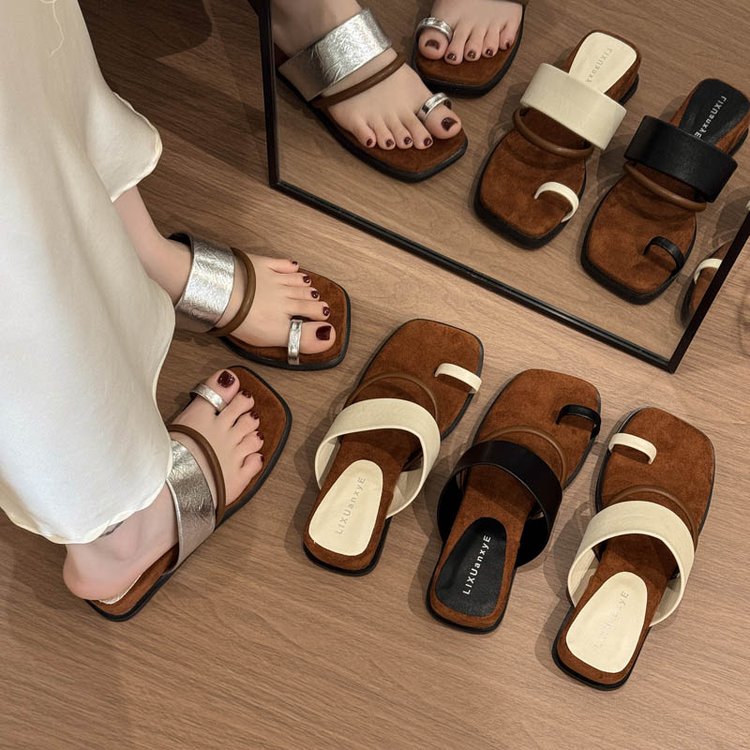 Rubber PU Medium Heel Flat Toe Slippers