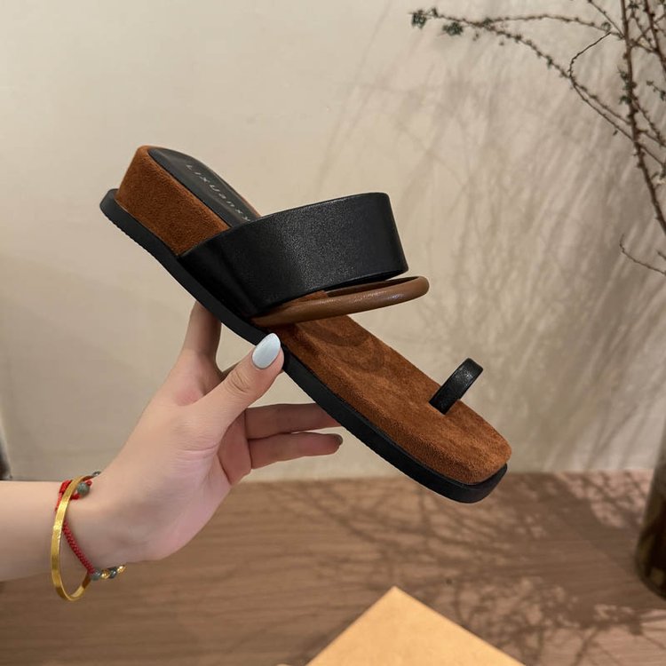 Rubber PU Medium Heel Flat Toe Slippers