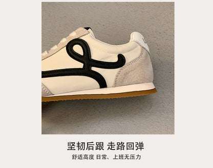 2025Spring Summer New Grape Mom Wang Yibo Same Style Asymmetric Large Toe Lace-up Casual Style Jogging Shoes