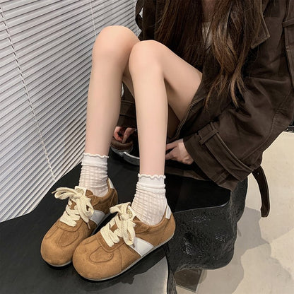 2025Autumn women's rubber sneakers with laces, low-top（Upper Height Less10cm)