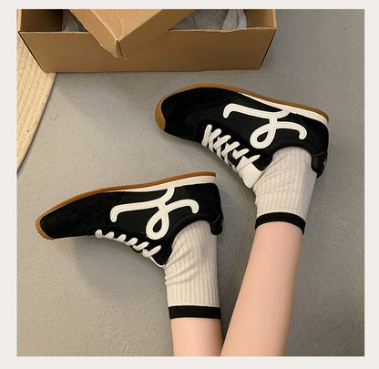 2025Spring Summer New Grape Mom Wang Yibo Same Style Asymmetric Large Toe Lace-up Casual Style Jogging Shoes