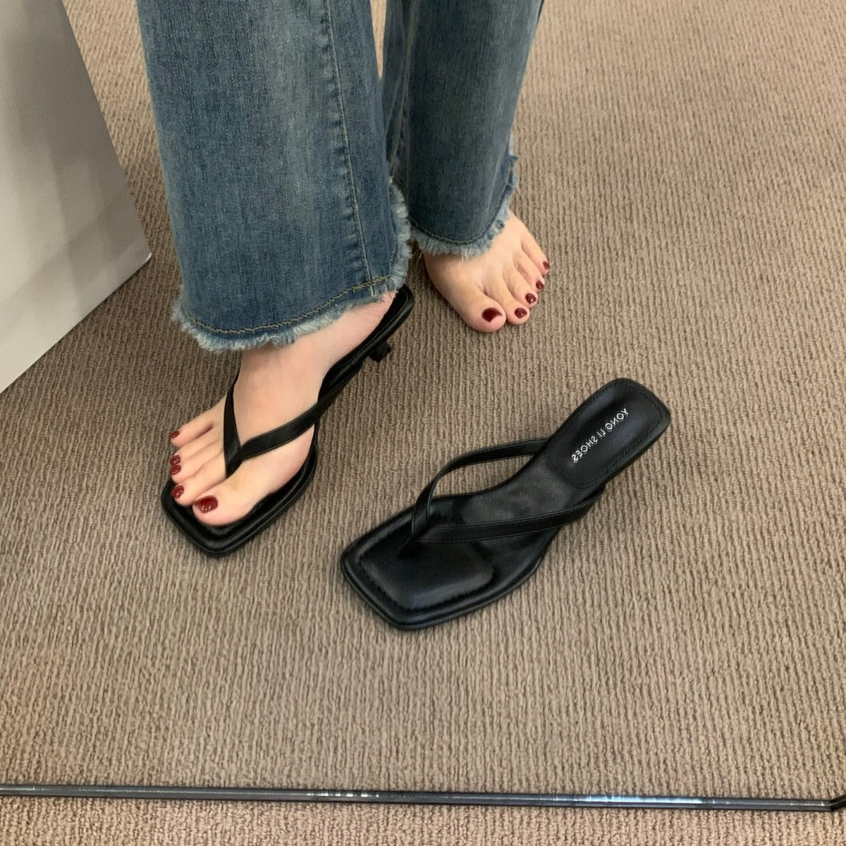 French-style Flip-flops Toe-post Sandals Fairy Shoes for Summer Outdoor Wear2024New simple thong high-heeled sandals