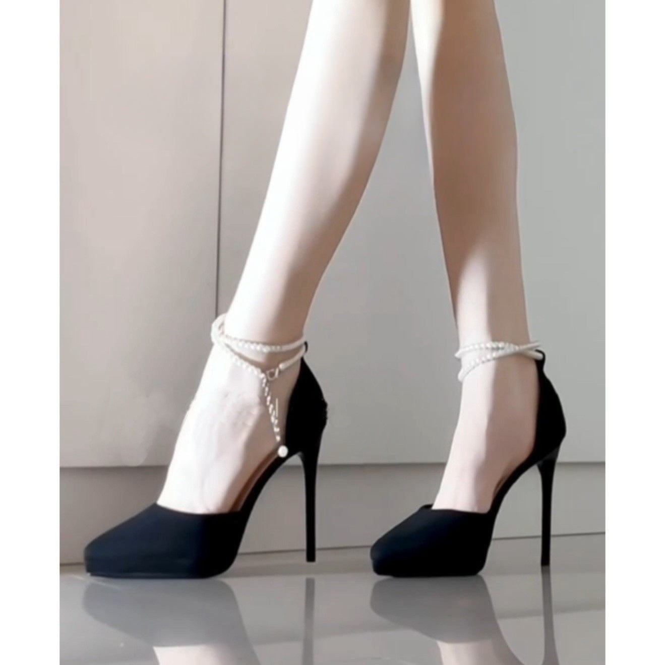 New Waterproof Platform High Heels for Women, Thin Heel, Comfortable, Sexy Student Black Suede Hollow Pointed Toe Single Shoes for Women