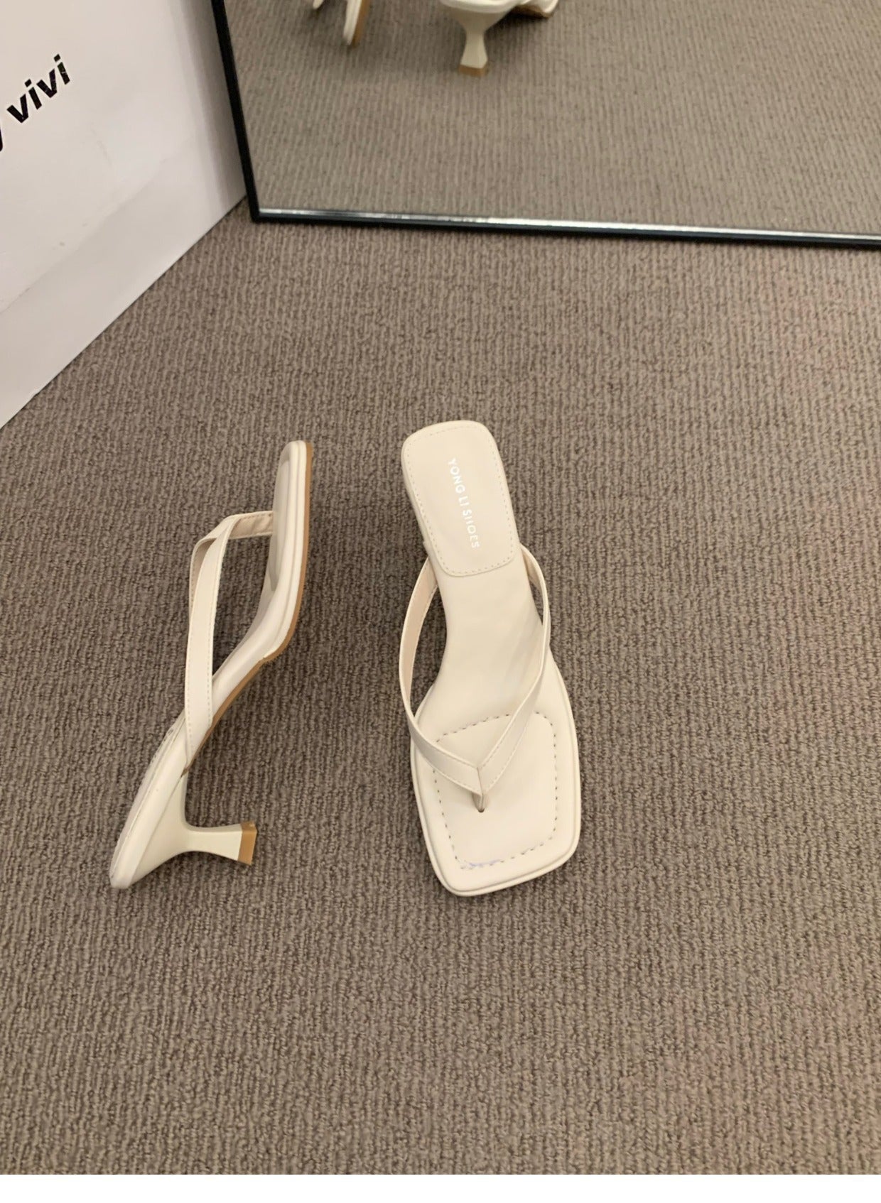 French-style Flip-flops Toe-post Sandals Fairy Shoes for Summer Outdoor Wear2024New simple thong high-heeled sandals