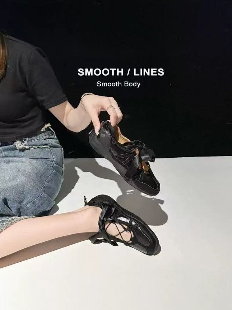 2025Summer rubber sneakers for women with lace-up low-top（Upper Height Less10cm)