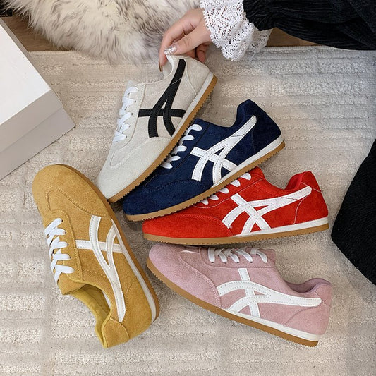 Women2025Winter low-top color-block lace-up sneakers