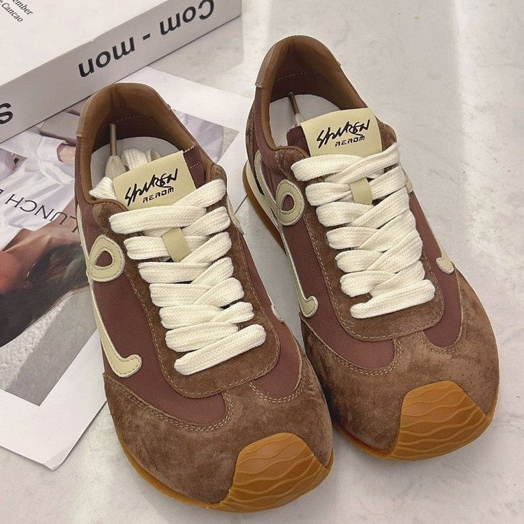 2025Spring and Autumn Cute Asymmetric Big Toe Lace-up Casual Sneakers for Women