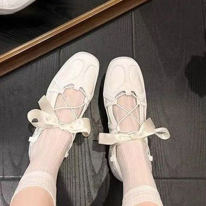 2025Summer rubber sneakers for women with lace-up low-top（Upper Height Less10cm)