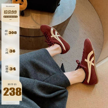 2025Women's Autumn Lace-Up Low-Top Sneakers（Upper Height Less10cm)Rubber
