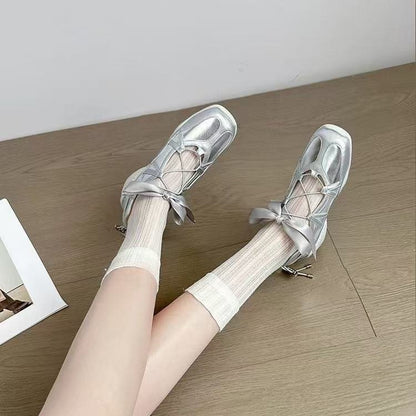 2025Summer rubber sneakers for women with lace-up low-top（Upper Height Less10cm)