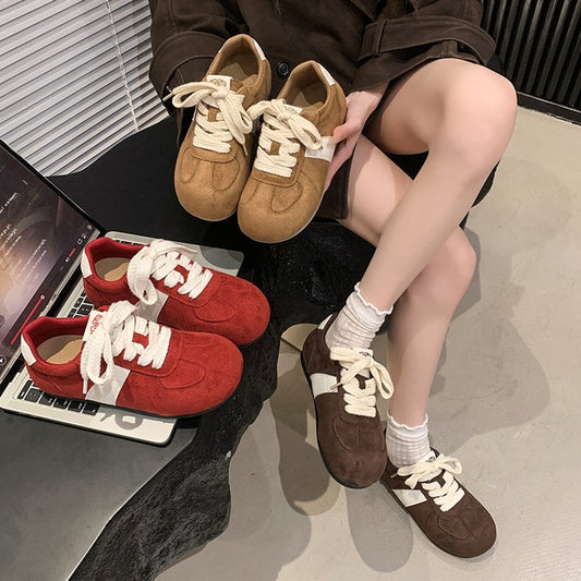 2025Autumn women's rubber sneakers with laces, low-top（Upper Height Less10cm)