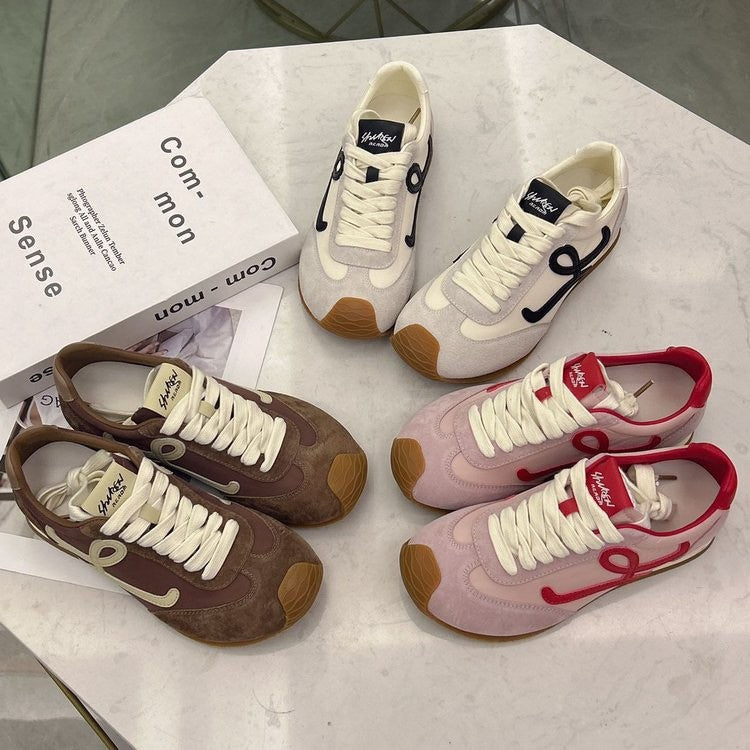 2025Spring and Autumn Cute Asymmetric Big Toe Lace-up Casual Sneakers for Women