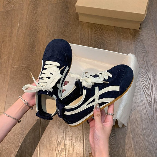 Women2025Autumn Lace-up Rubber Low-top（Upper Height Less10cm)Sports Shoes