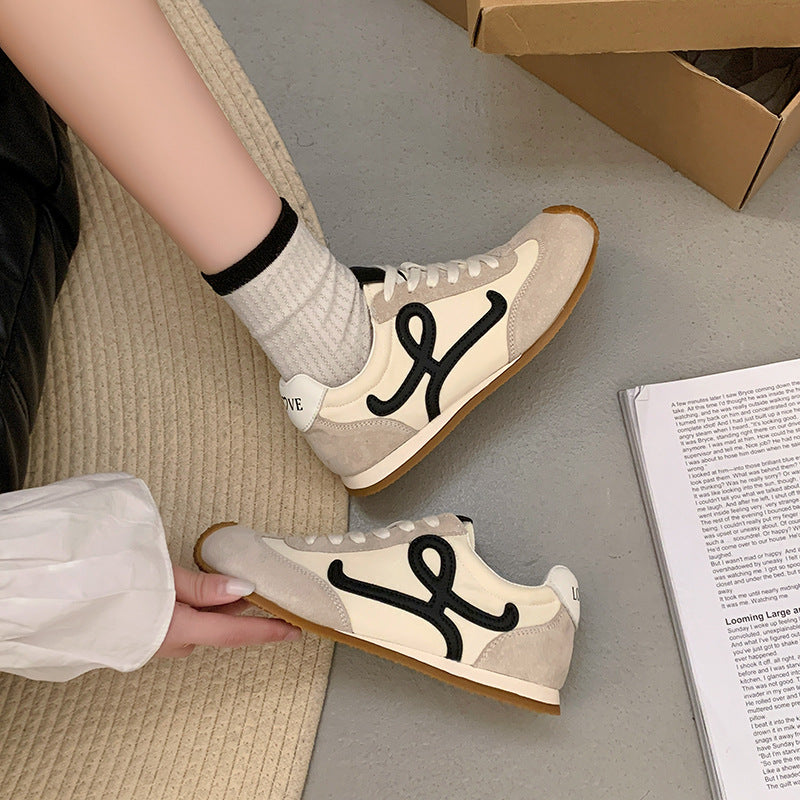 2025Spring Summer New Grape Mom Wang Yibo Same Style Asymmetric Large Toe Lace-up Casual Style Jogging Shoes