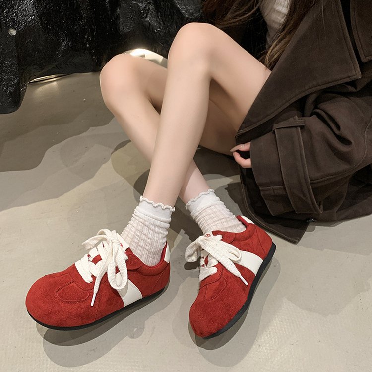 2025Autumn women's rubber sneakers with laces, low-top（Upper Height Less10cm)