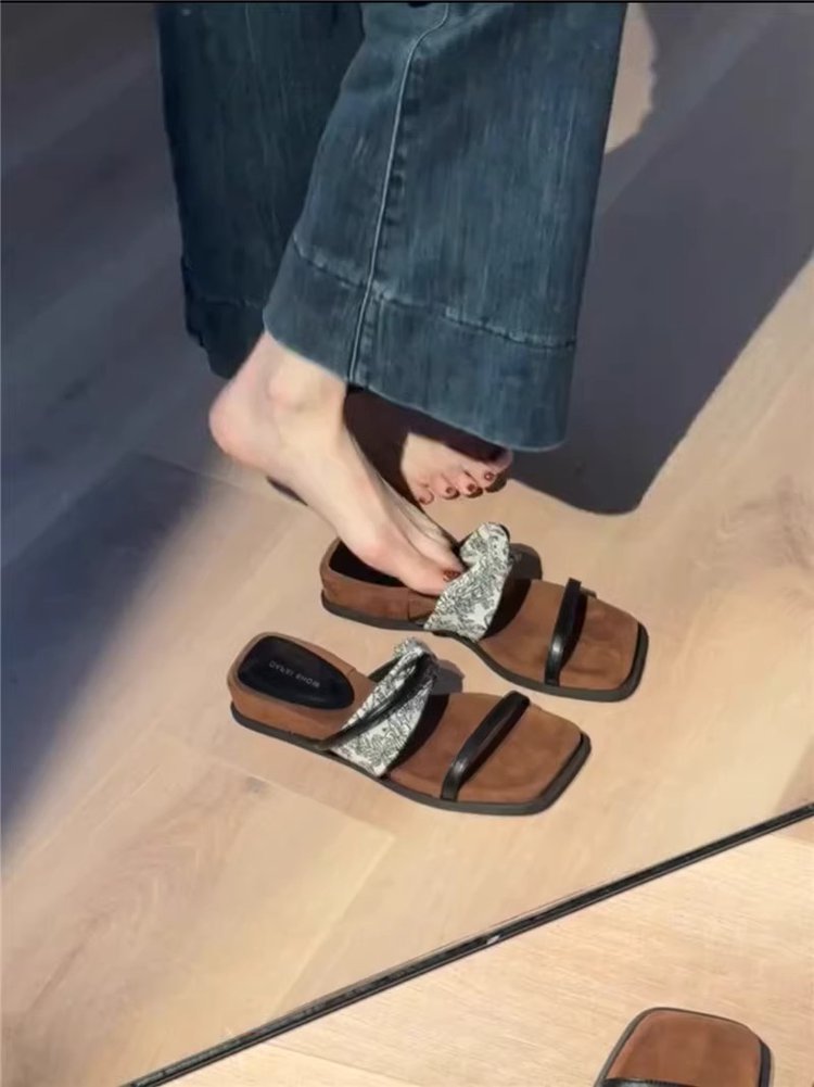 PUT Wedge Rubber Slippers Mid Heel