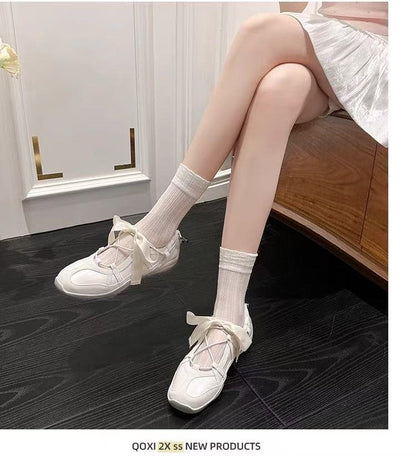 2025Summer rubber sneakers for women with lace-up low-top（Upper Height Less10cm)