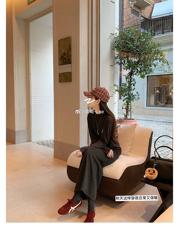 2025Women's Autumn Lace-Up Low-Top Sneakers（Upper Height Less10cm)Rubber