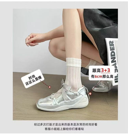 2025Summer rubber sneakers for women with lace-up low-top（Upper Height Less10cm)