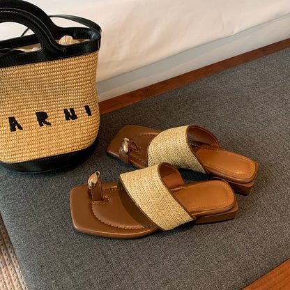 Thick Heel Vacation Style Straw Weave Toe Clip Sandals for Women Summer Outdoor Wear2024New French Style Sandals